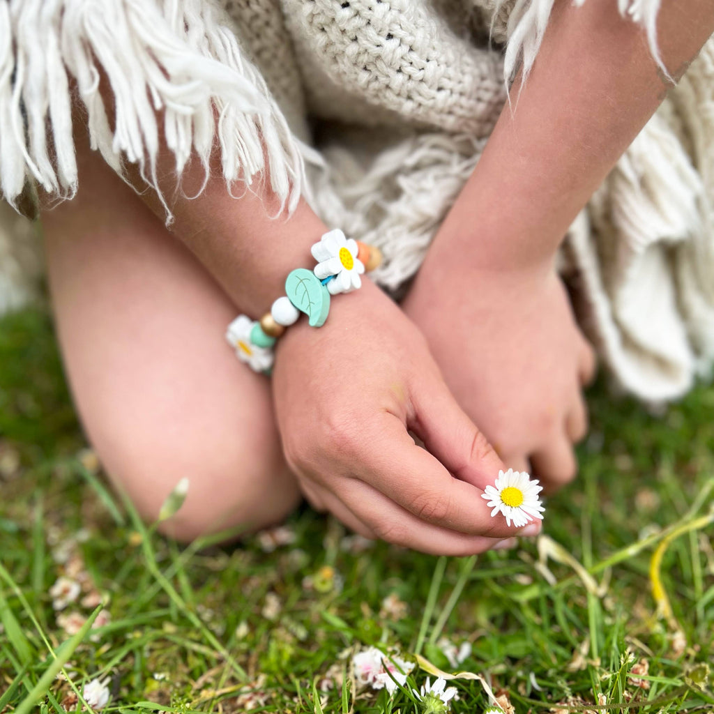 Cotton Twist - Make Your Own Daisy Chain Bracelet