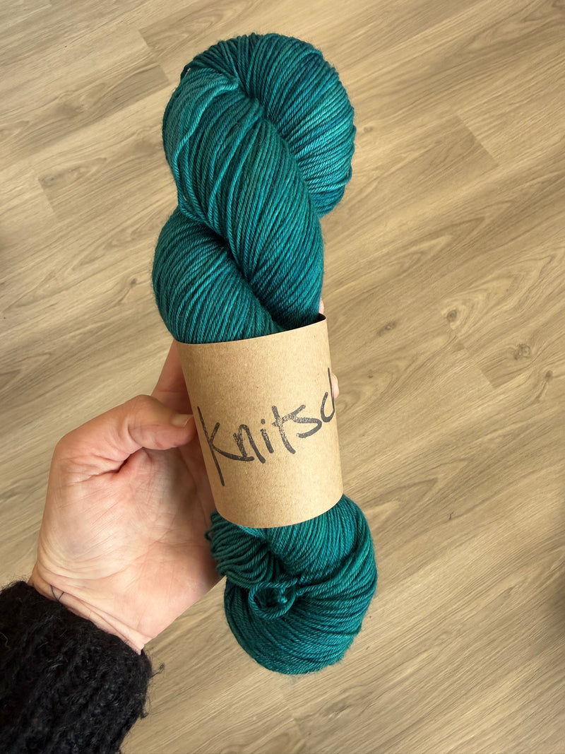 Knitsch Yarns Merino 4ply - Unambiguous Sign