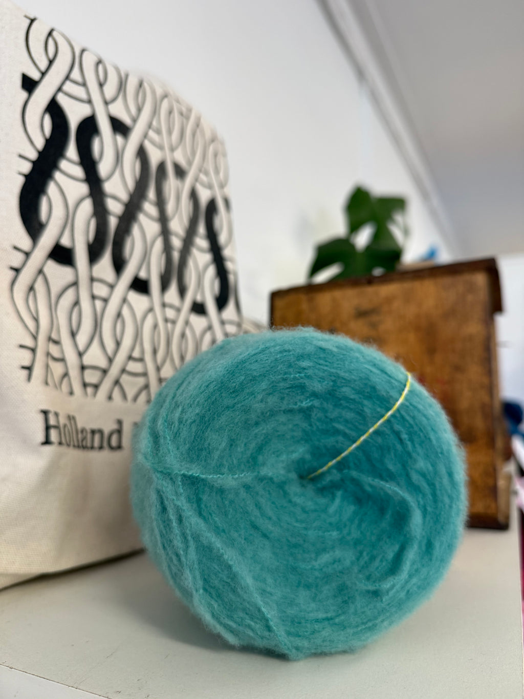 Knitsch Booocle