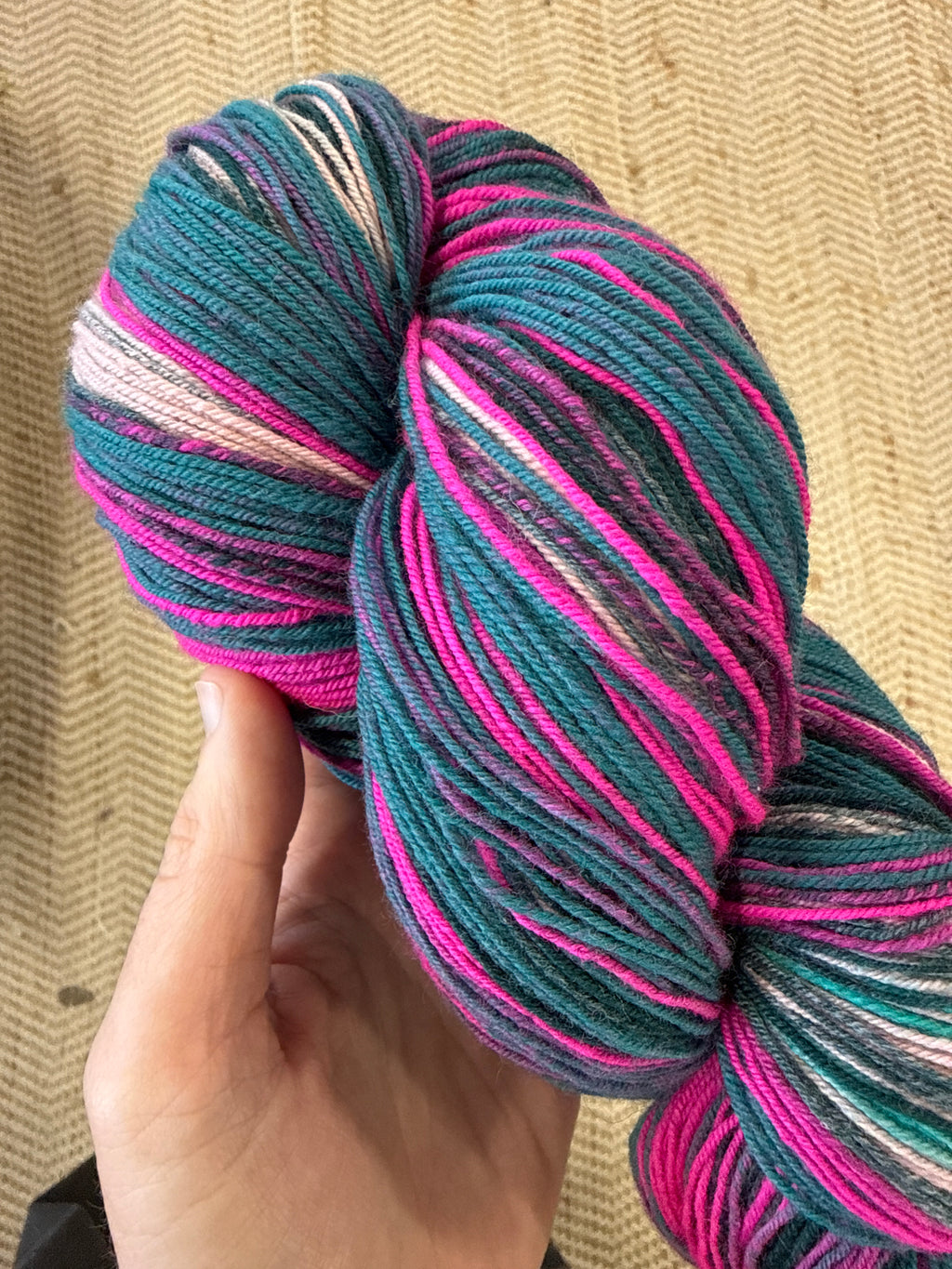 Re-loved: Loop Fibre Studios Bullseye Bumps 'Strawberry Shortcake' Handspun