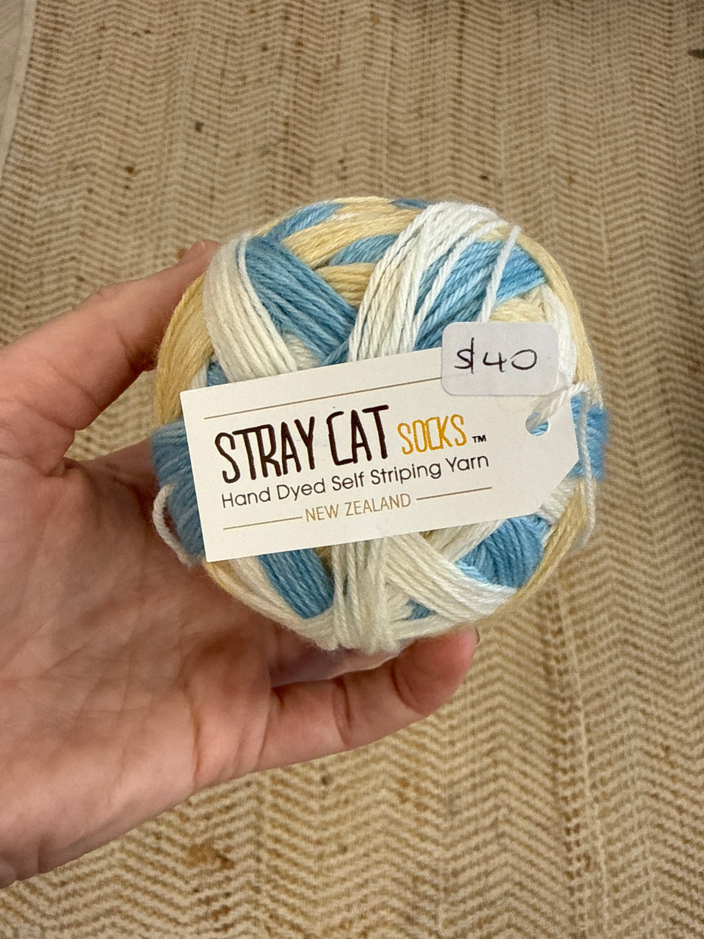 Re-loved: Stray Cat Socks Self-striping Sock
