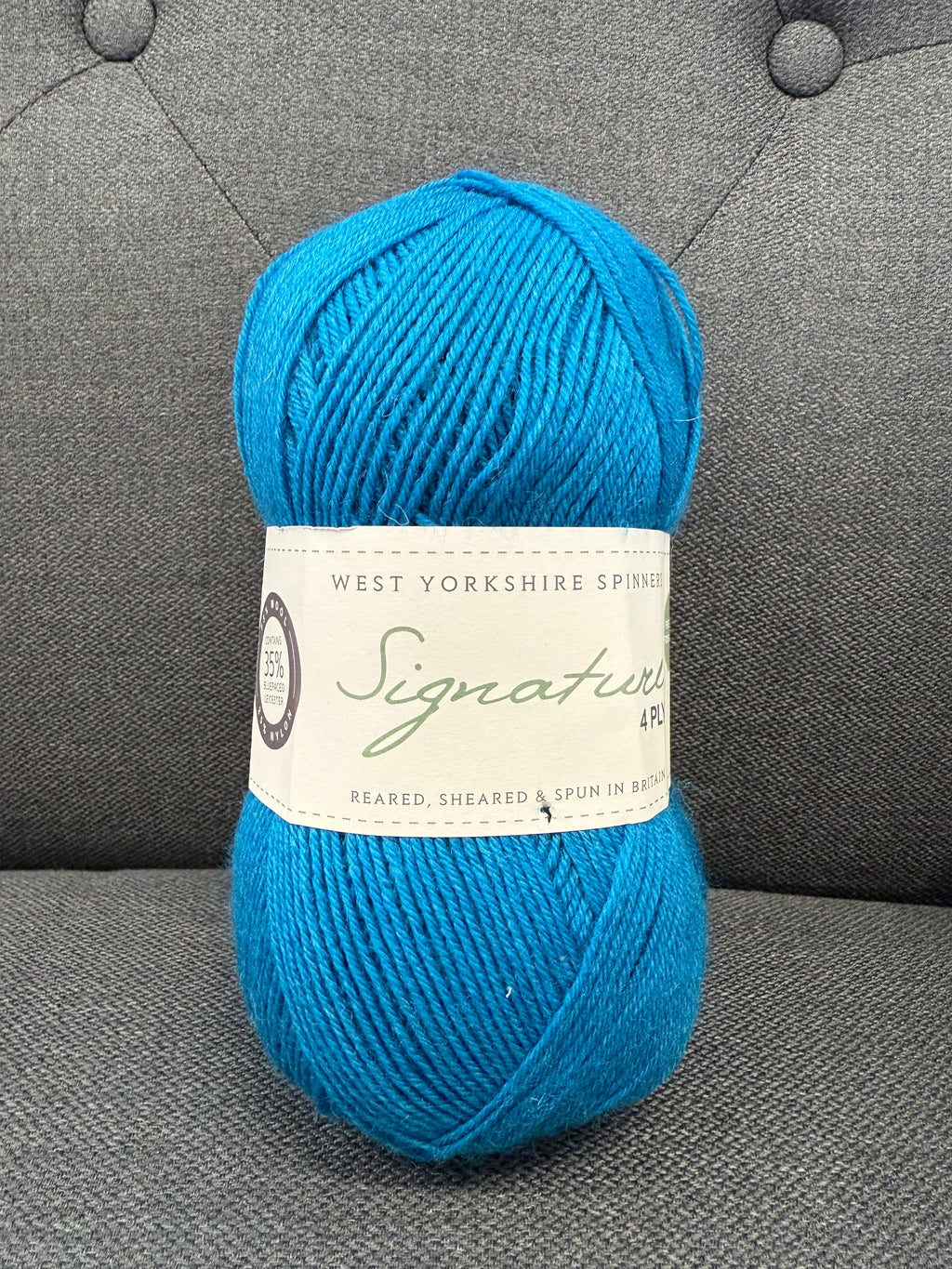 West Yorkshire Spinners - Signature 4ply - Re-loved