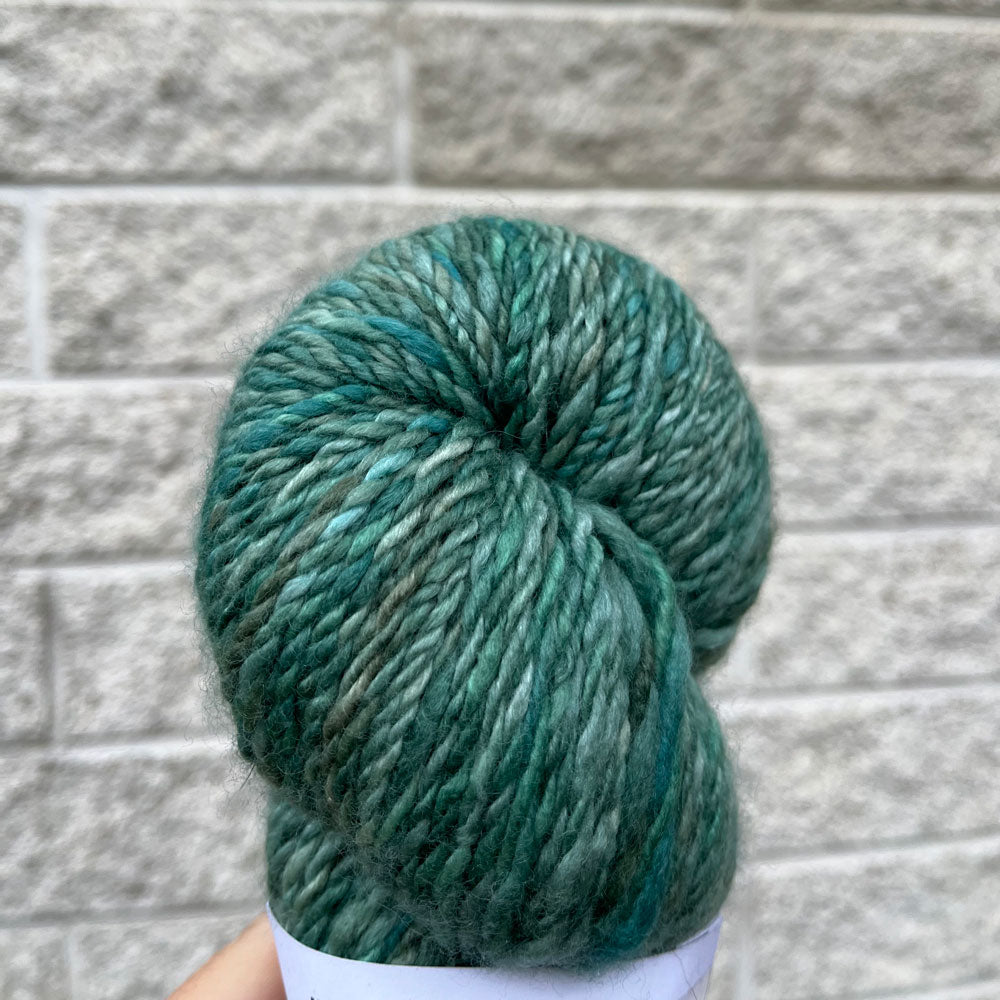 Doespins wool silk yarn - Re-loved