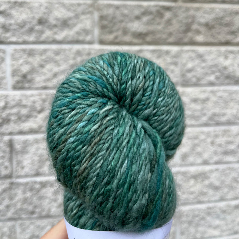 Doespins wool silk yarn - Re-loved
