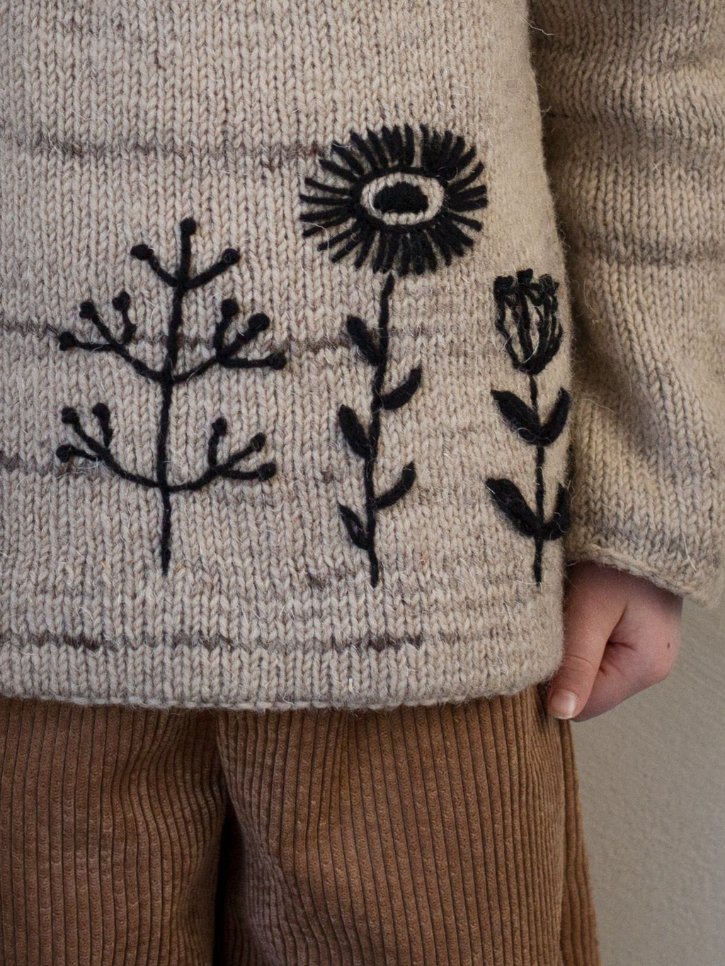 Embroidery on knits - black flowers