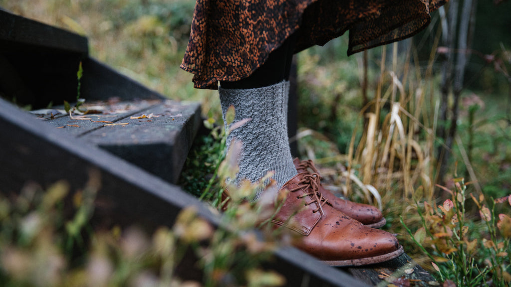 52 Weeks of Socks - Laine (Paperback)