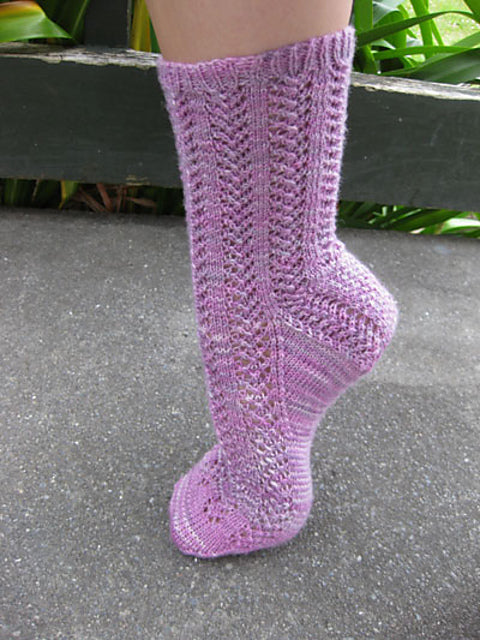 La Dauphine sock pattern - Free!