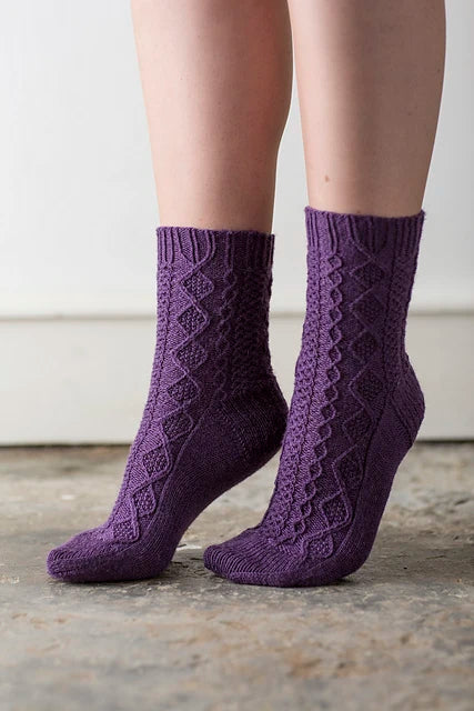 Saxifrage - purple twist stitch diamond cable socks